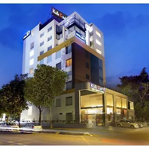 Hotel Sky